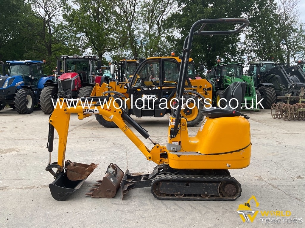 JCB 8008