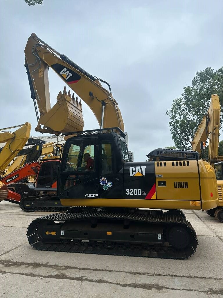 CAT 320 D GC