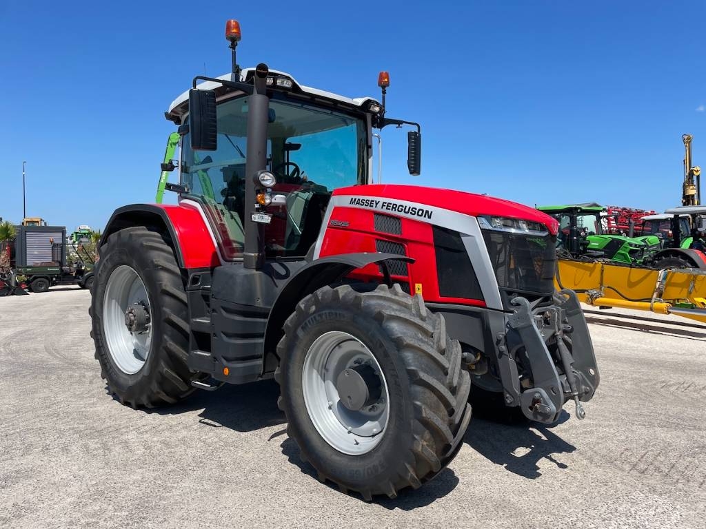 Massey Ferguson 8S.225 Dyna-7 Exclusive!