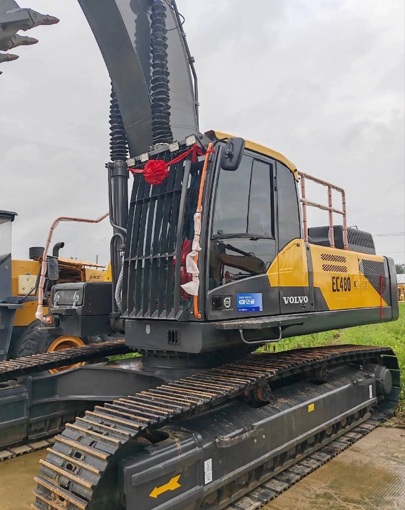 Pelle sur chenilles Volvo EC 480 DL — occasion 2024