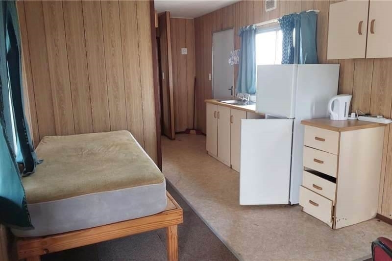 VIRAKS 2 Bedroom, one bathroom with open plan livi