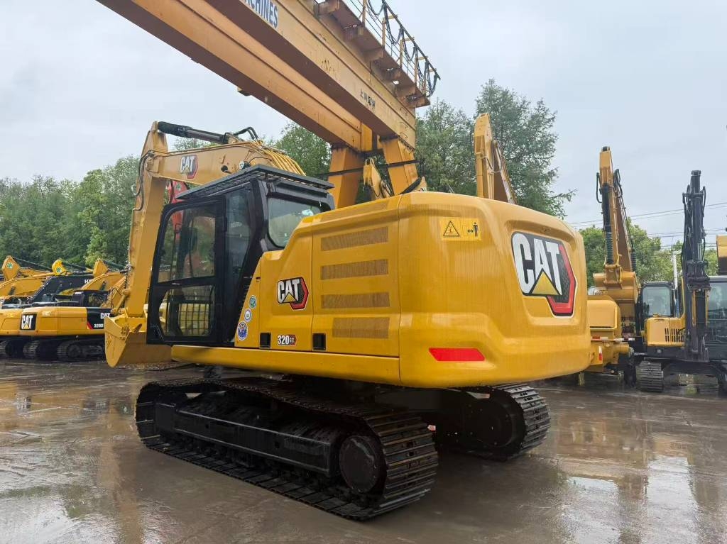 Pelle sur chenilles Caterpillar 320 GC — occasion 2022, 1 200 h