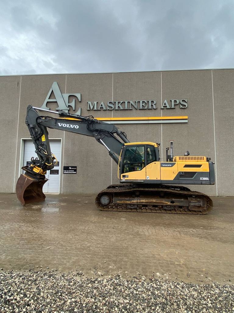Volvo EC 300 D L