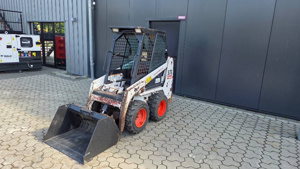 Chargeuse compacte Bobcat S 70 — occasion 2008, 1 600 h