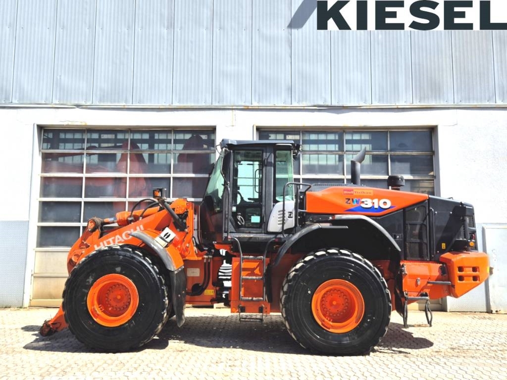 Hitachi ZW 310-6