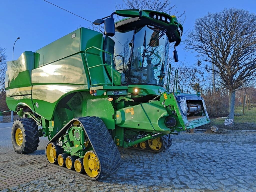John Deere S 690 i