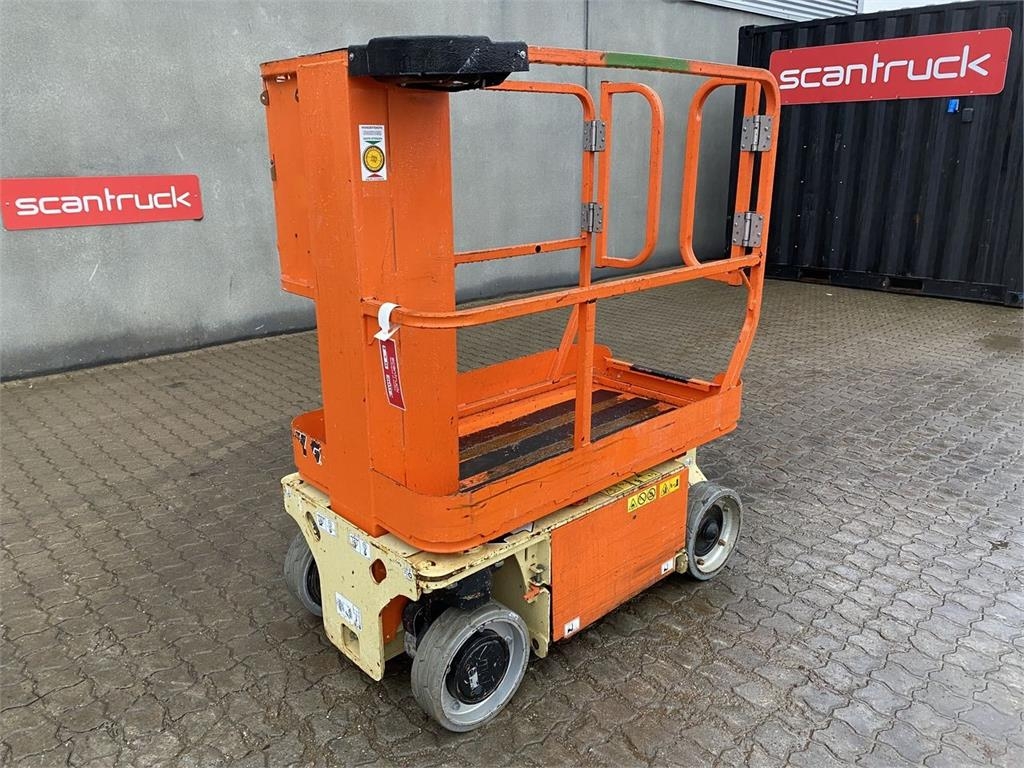 Nacelle à mât vertical JLG 1230ES — occasion 2017