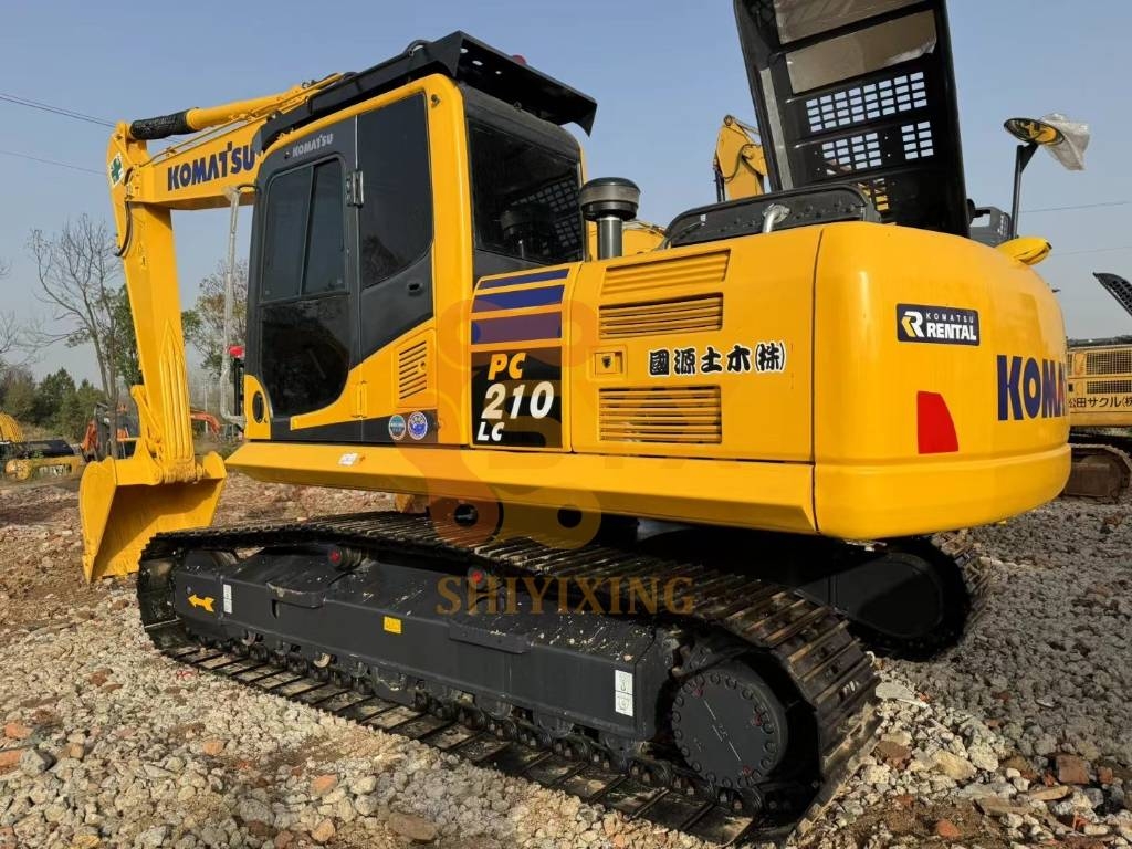 Komatsu PC210-8LC