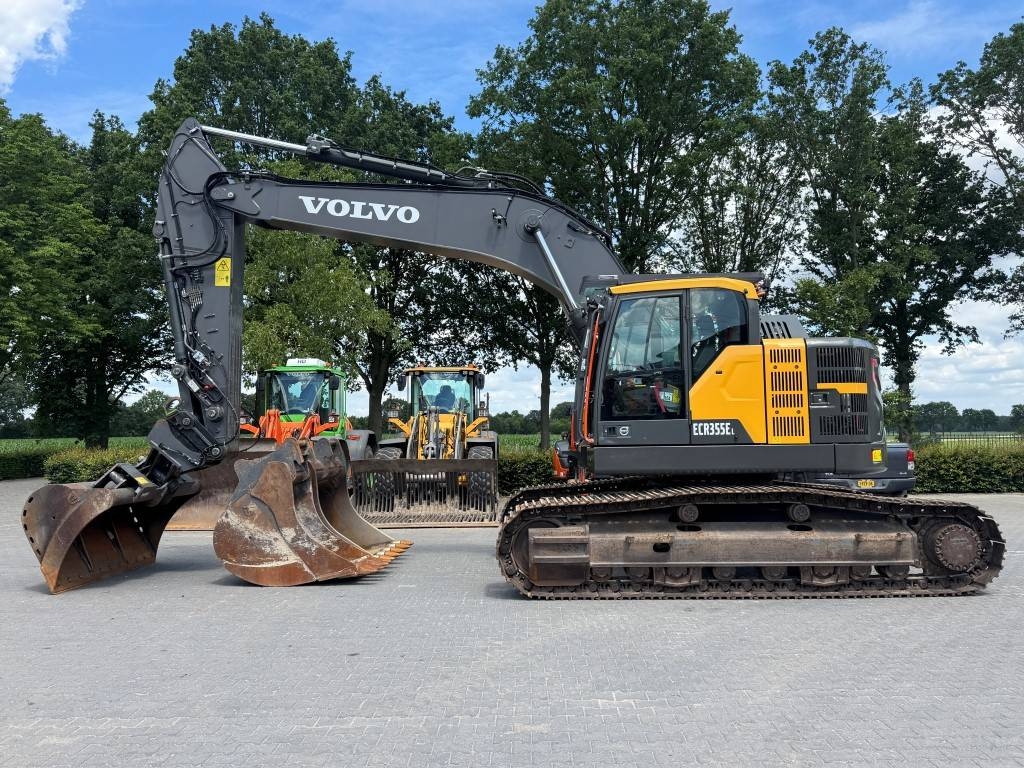 Volvo ECR355EL 2021 6000 HR!! 3 Buckets