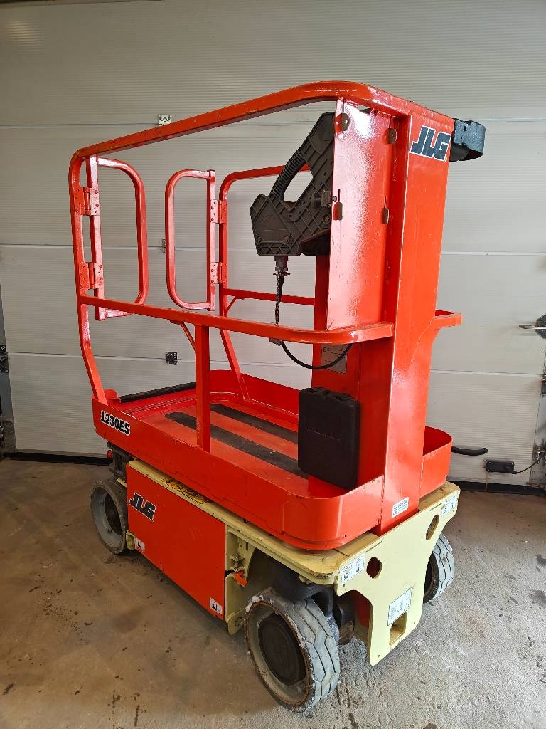 JLG 1230 ES