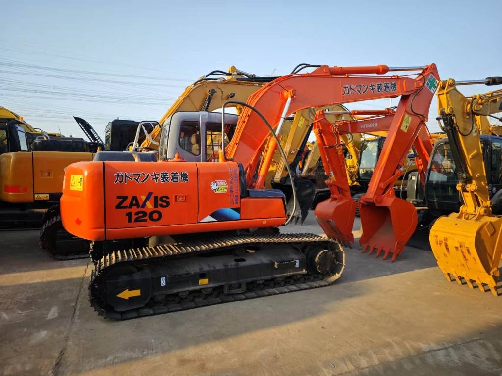 Hitachi ZX 120