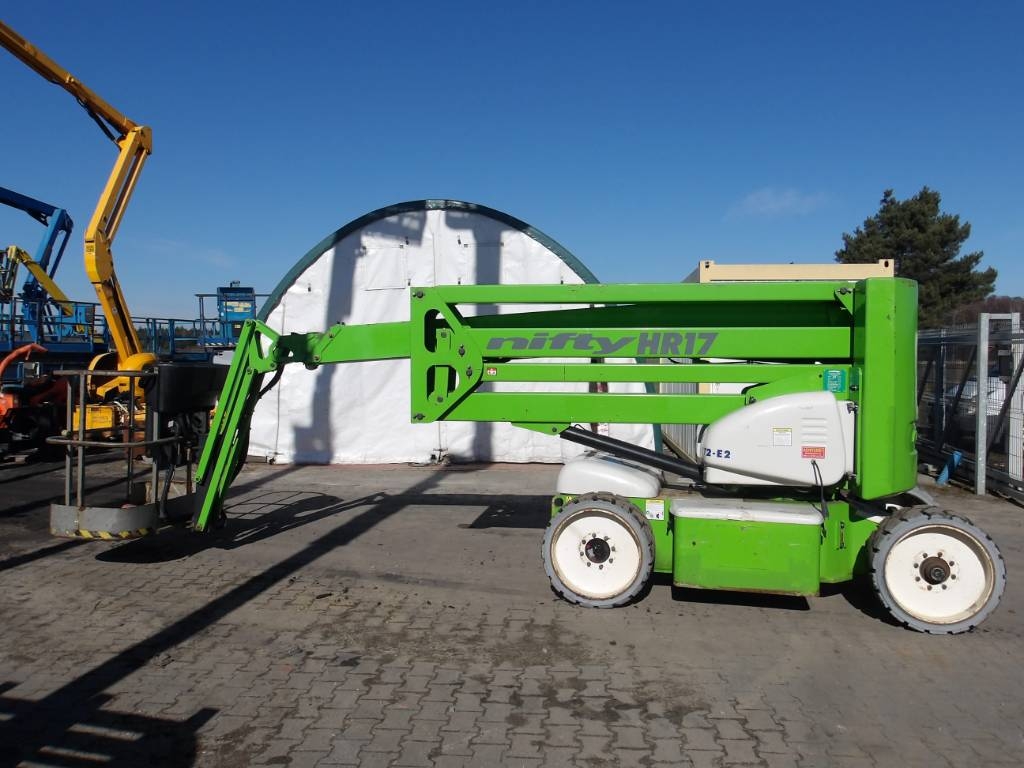 Niftylift HR 17