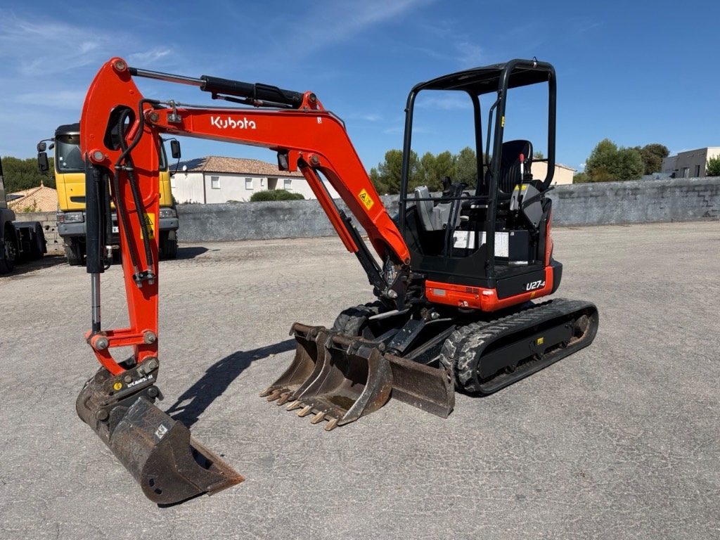 Mini-pelle Kubota U 27-4 — occasion 2023, 825 h