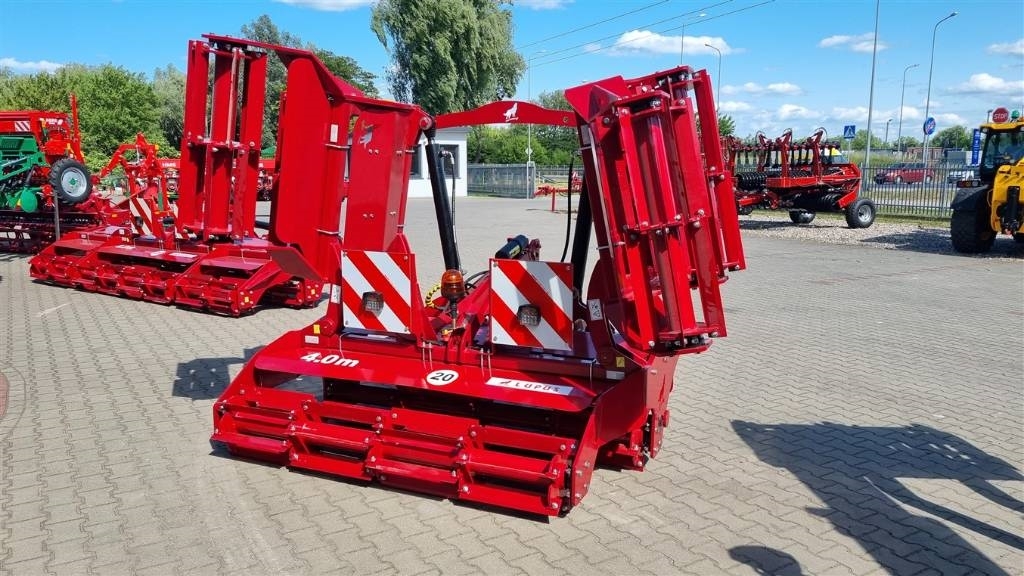 Lupus Knife roller, hydraulically foldable 4.0 m