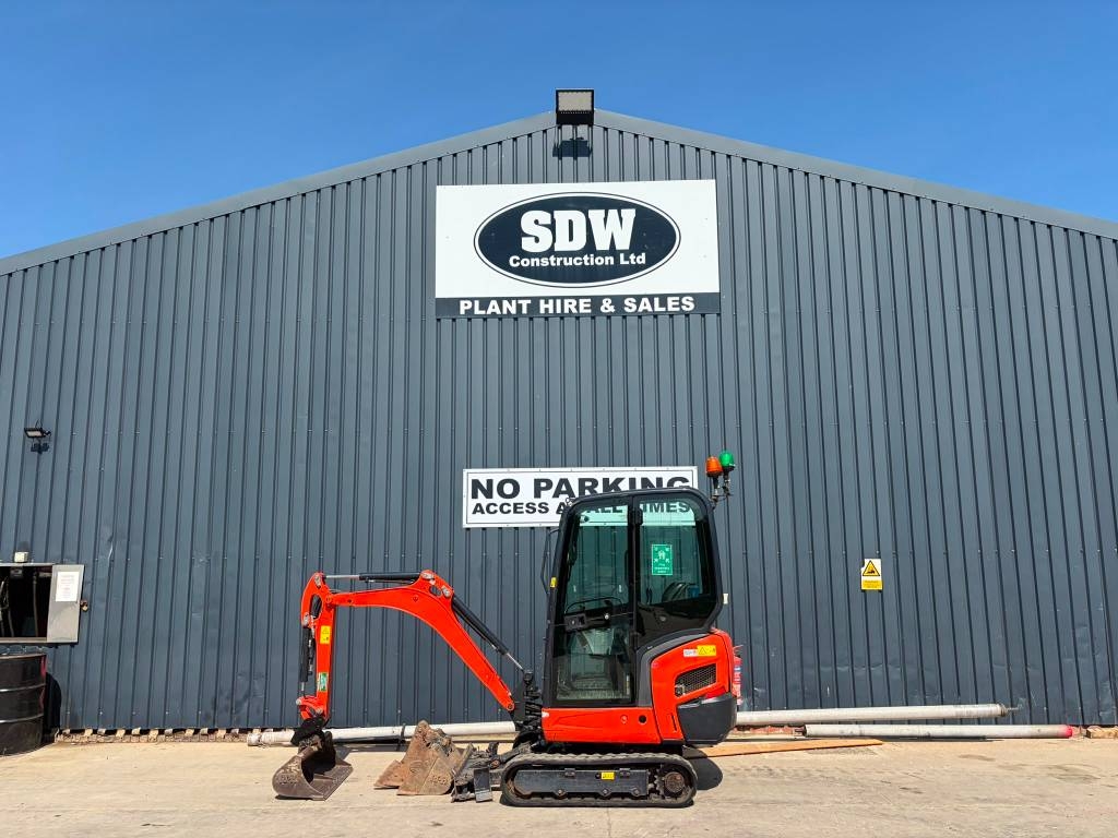 Kubota KX 016-4