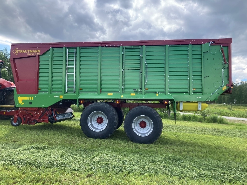 Strautmann Magnon 11