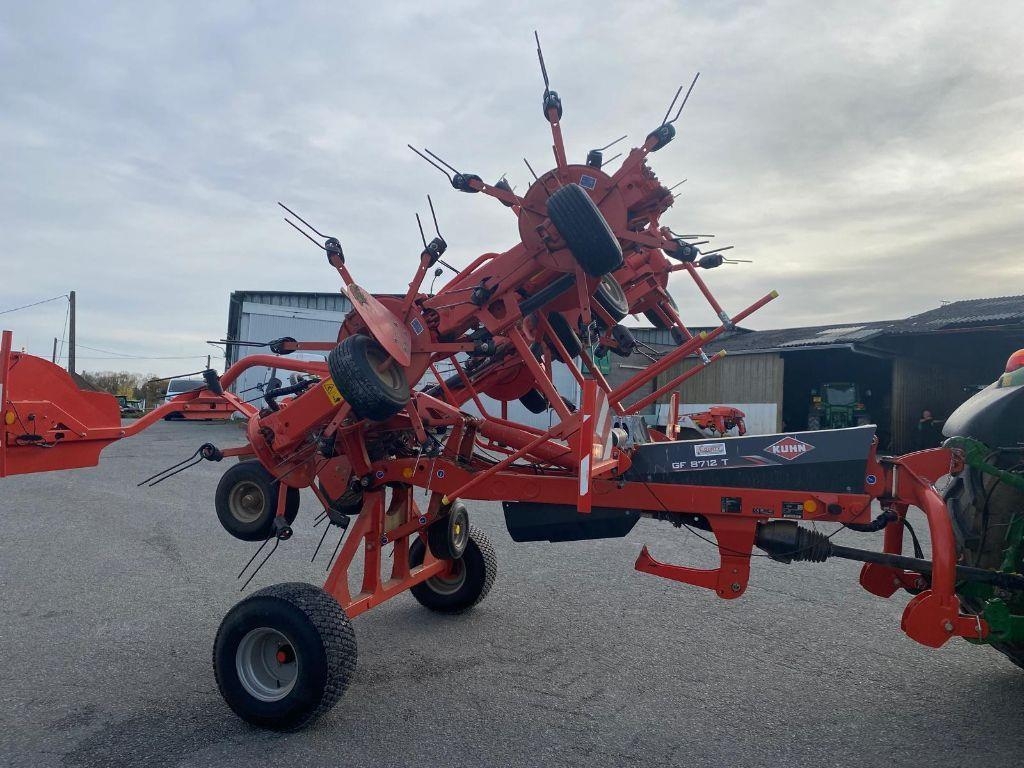 Kuhn GF8712T