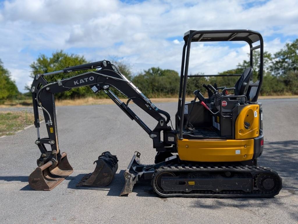 Kato HD27V