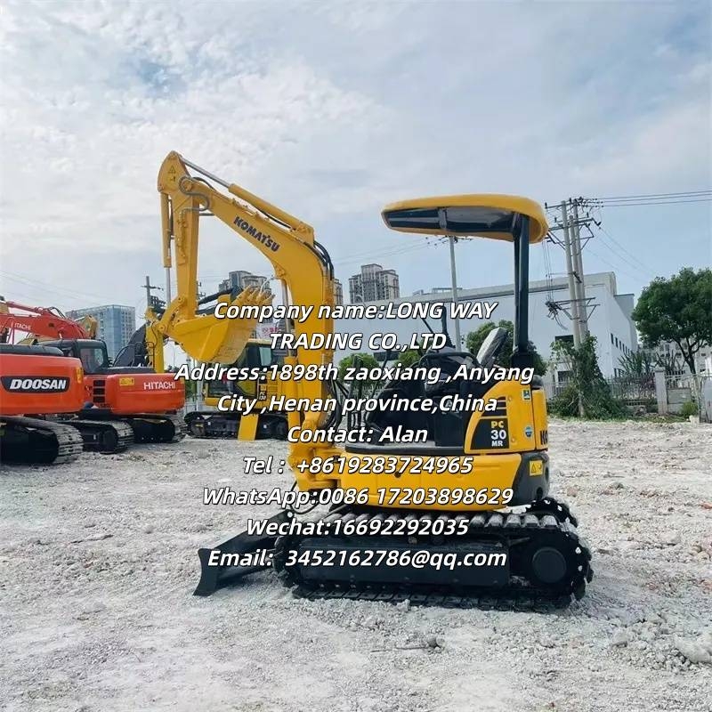 Komatsu PC 30