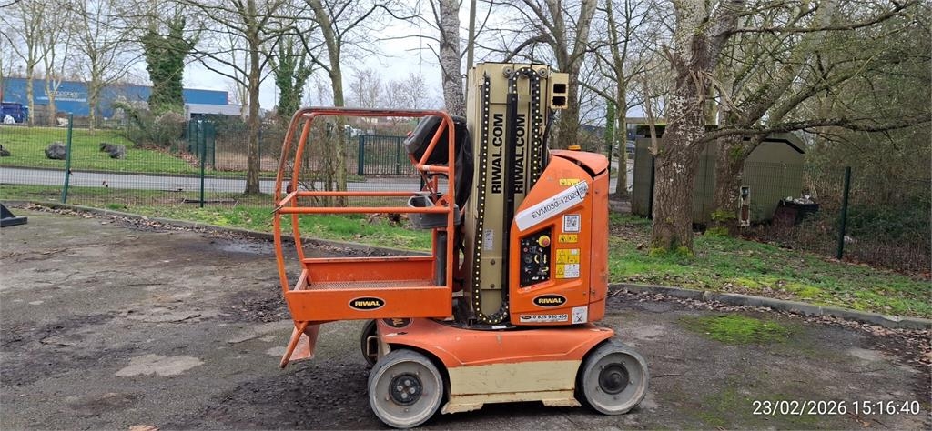 JLG T08E