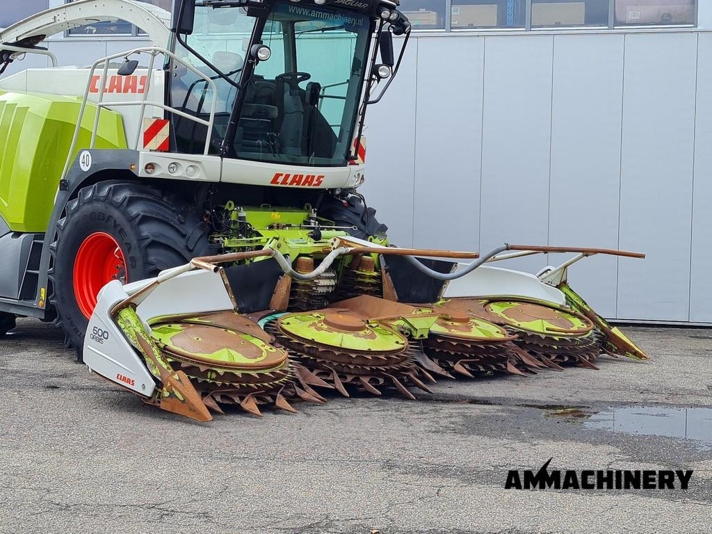 CLAAS Orbis 600 rotary corn header