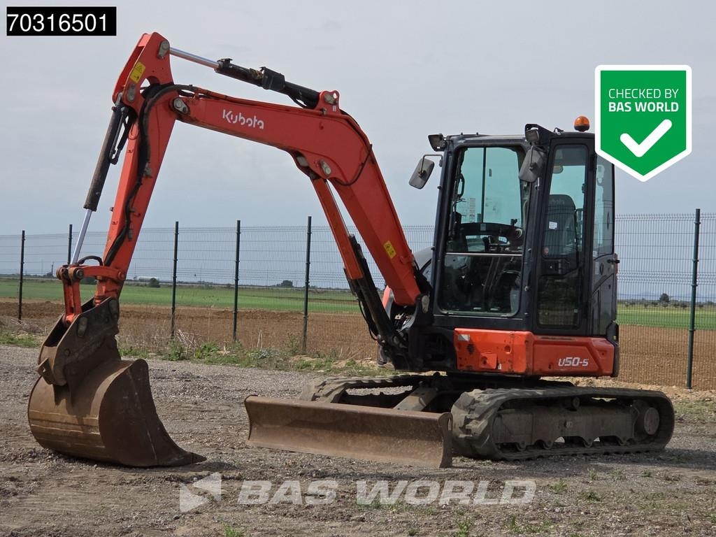 Kubota U50-5