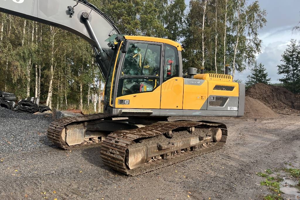Volvo EC 220 DL