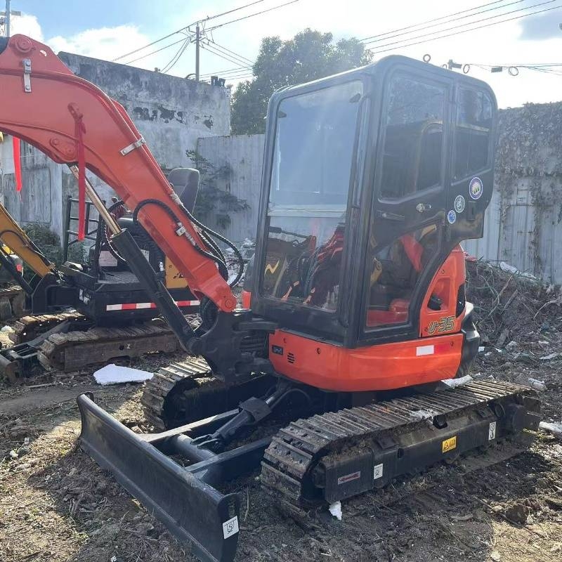 Kubota U 35