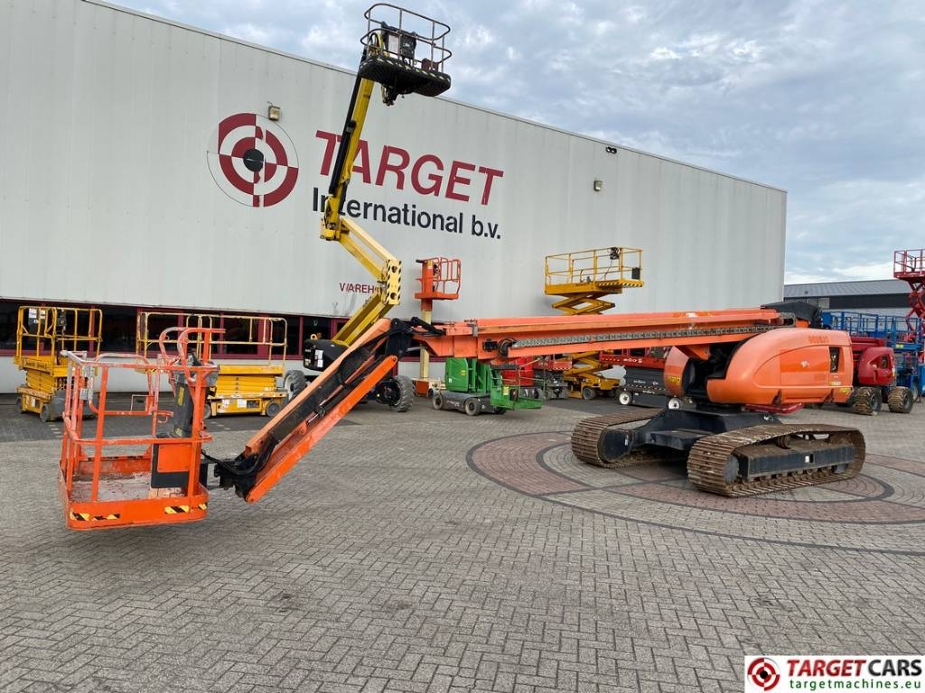 JLG 660SJC Tracked Telescopic Diesel Boom Lift 2231cm