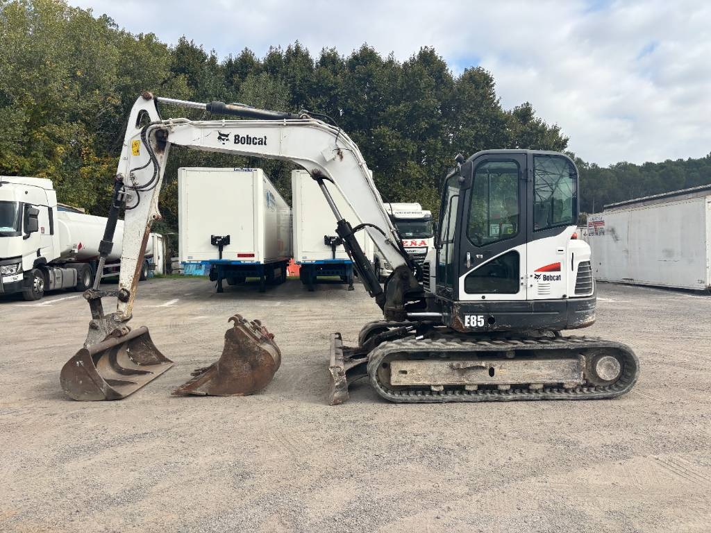 Mini-pelle Bobcat E 85 — occasion 2016, 4 245 h