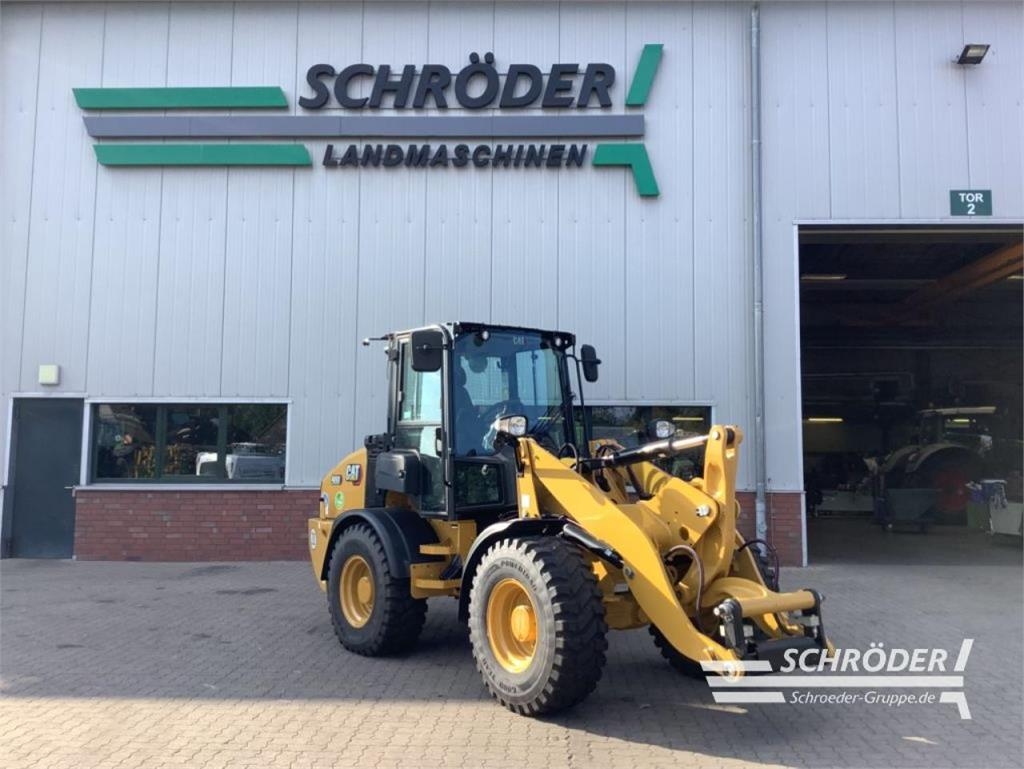 Chargeuse sur pneus Caterpillar 908 — occasion 2023, 82 h
