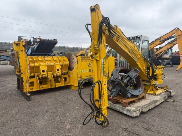 Colmar B2000 Hydraulic Scrap Baler