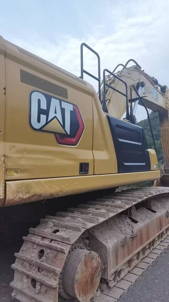 CAT 345GC 3000 units excavators in stock