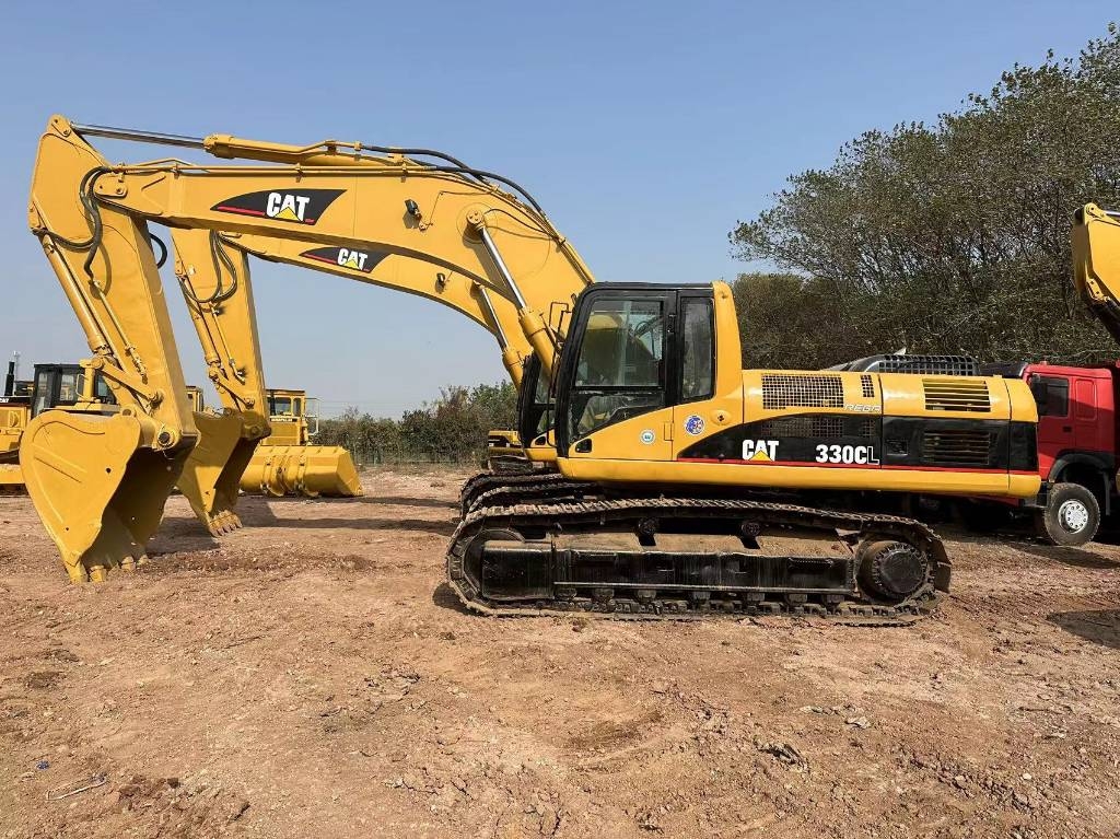 CAT 330C