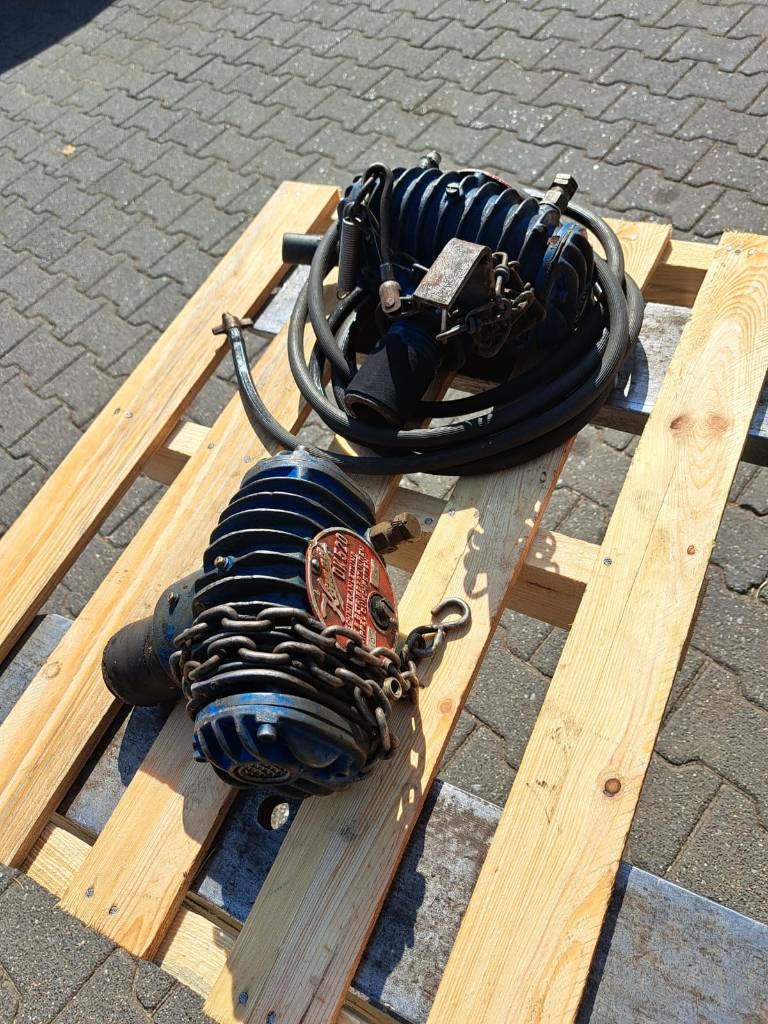 Komag DK520
