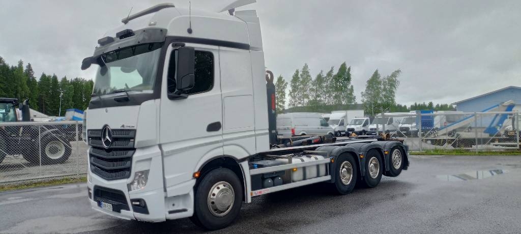 Mercedes-Benz Actros 3563 8x4