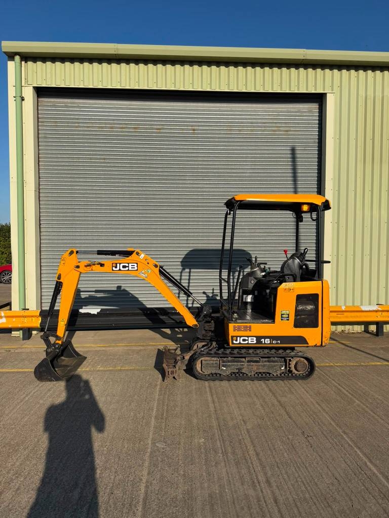 JCB 16 C-1 Mini Digger