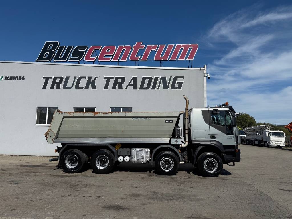 Iveco Trakker 500 8x4 / Kipper
