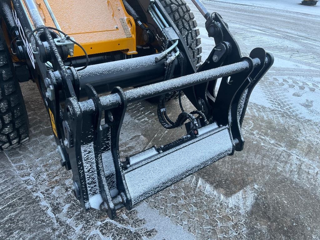 JCB 413K / Stage V, Takuu 12kk, 50km/h kuva 7