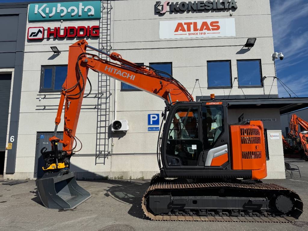 Hitachi ZX 135 US-7