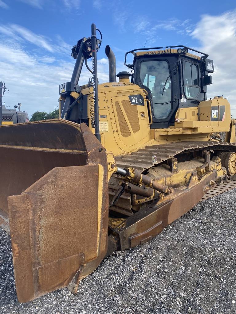 CAT D 7 E LGP