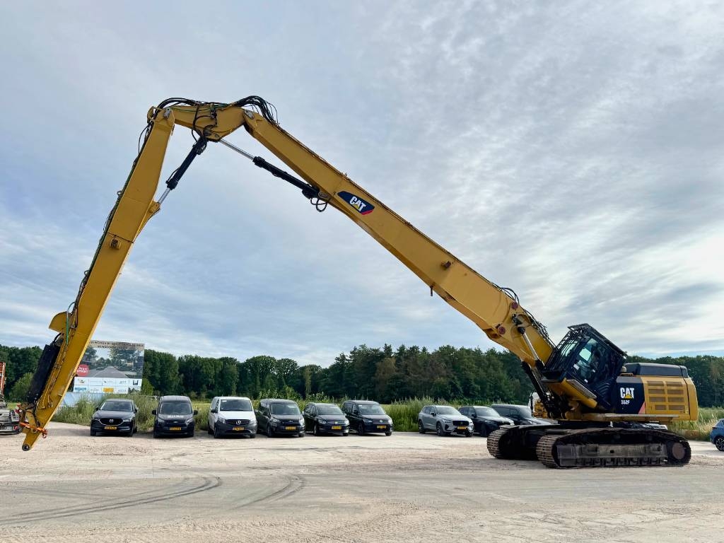 CAT 352F UHD - Hydr Undercarriage / Normal boom incl.