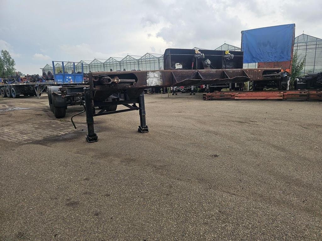 Semi-remorque porte-conteneur Van Hool 40 FOOT CONTAINER CHASSIS / 20 FOOT/ STEEL SUSPENS — occasion 1995
