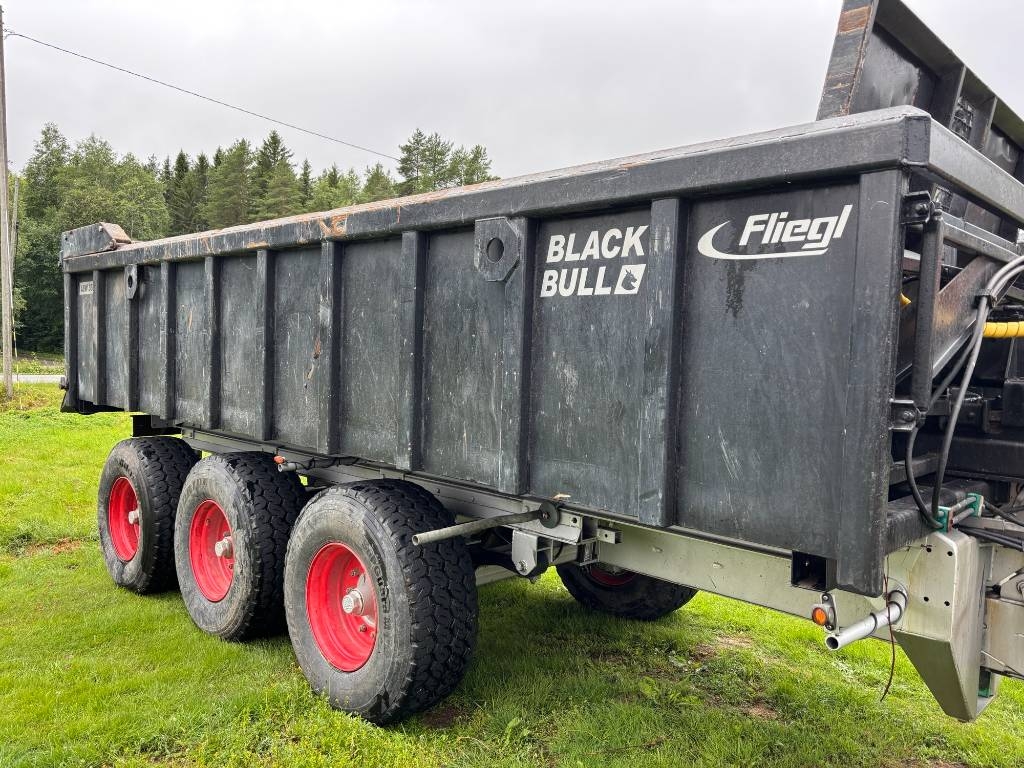 Fliegl Black Bull ASW367