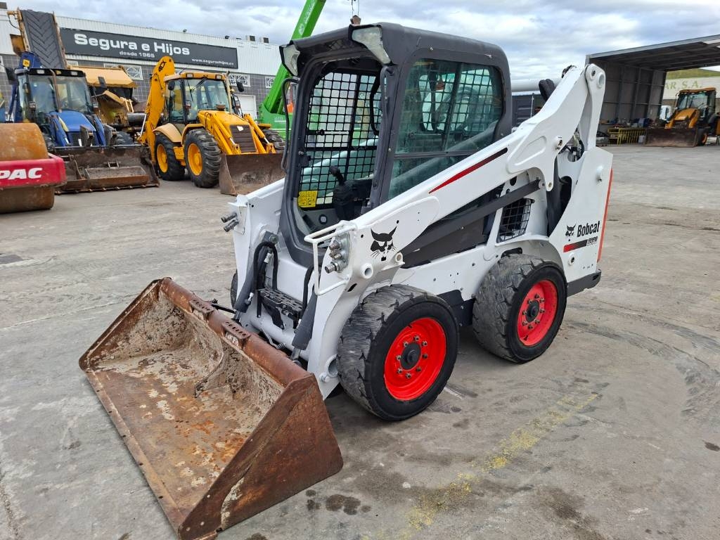 Bobcat S 590