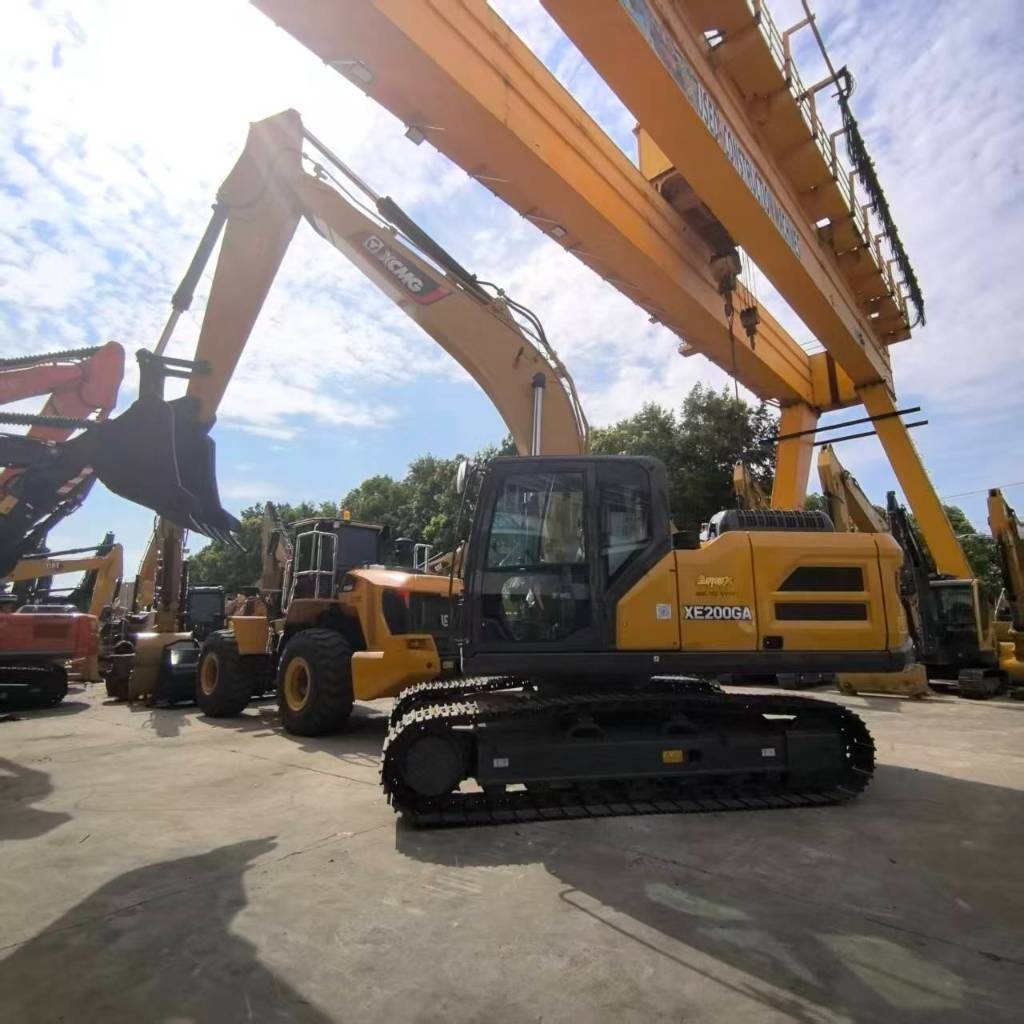 XCMG XE 200 GA