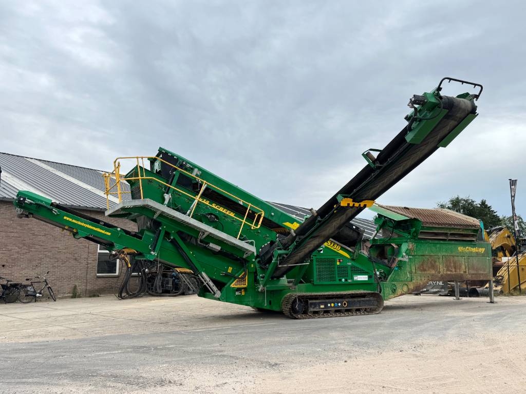 McCloskey S130 2D - TOP Condition / 3 conveyors