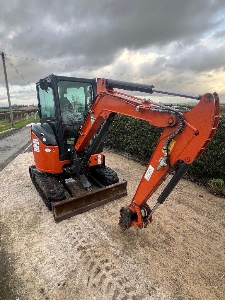 Hitachi Zaxis 26 U