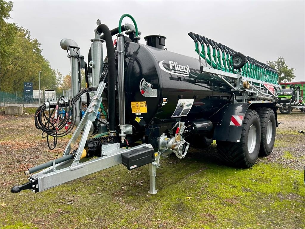Épandeur à fumier Fliegl VFW 16000 Maxx Line Plus — occasion