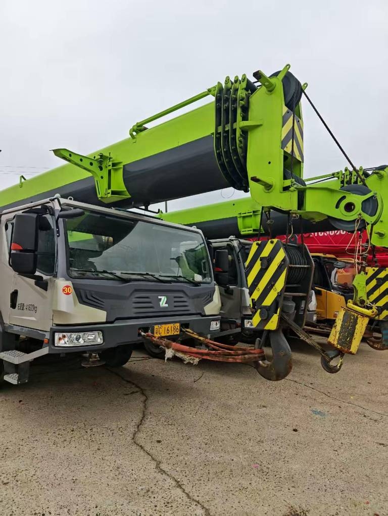Grue tout-terrain Zoomlion ZTC500A 50 吨 — occasion 2022, 2 150 h